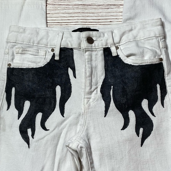 Sanctuary Denim White Skinny Jeans with Black Flames Sz 26 - Picture 6 of 12